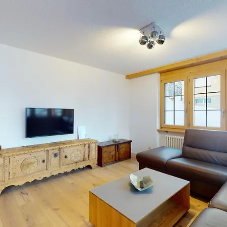 Modern And Spacious With Balcony Facing South, Marietta #3 Leukerbad